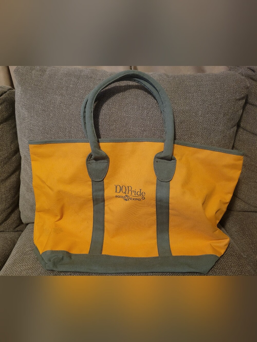 DQ Pride 2008 DQ Expo Zippered Tote Bag